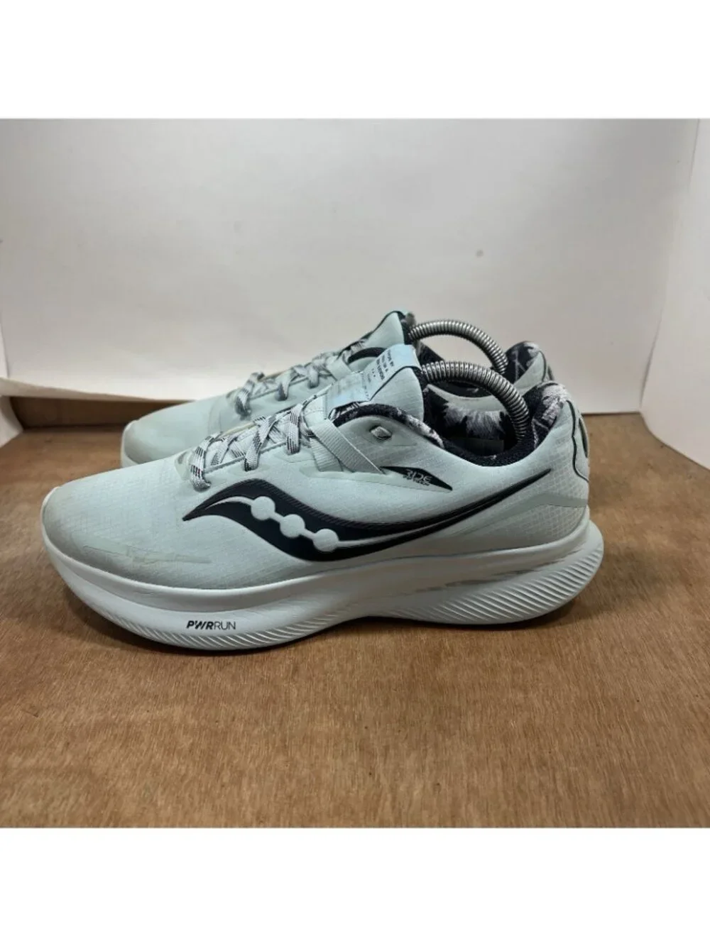 Saucony Ride 15 Runshield Running Shoes Women Size 9.5 Waterproof S10806-02